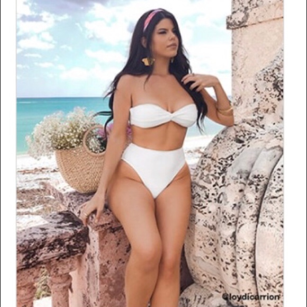 ♨️High-Waist F21 Bikini Top & Bottom🌸 SALE OF THE DAY